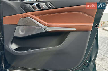 Позашляховик / Кросовер BMW-Alpina XB7 2023 в 