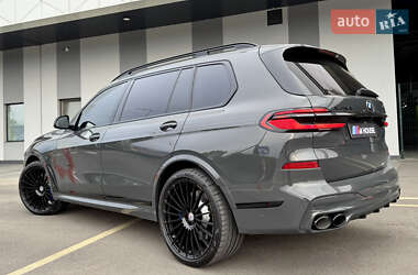 Внедорожник / Кроссовер BMW-Alpina XB7 2022 в 