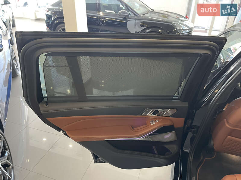 Внедорожник / Кроссовер BMW-Alpina XB7 2022 в Киеве