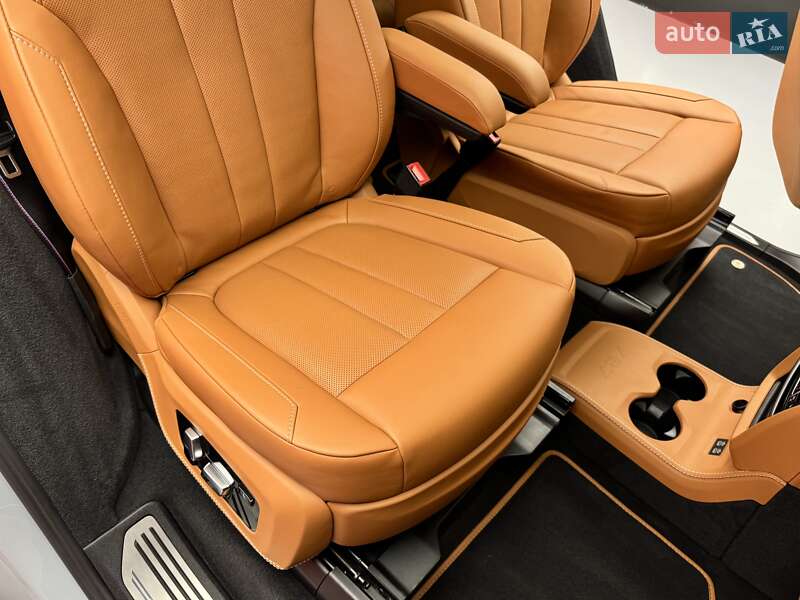Внедорожник / Кроссовер BMW-Alpina XB7 2023 в Киеве фото 51 Внедорожник / Кроссовер BMW-Alpina XB7 2023 в Киеве