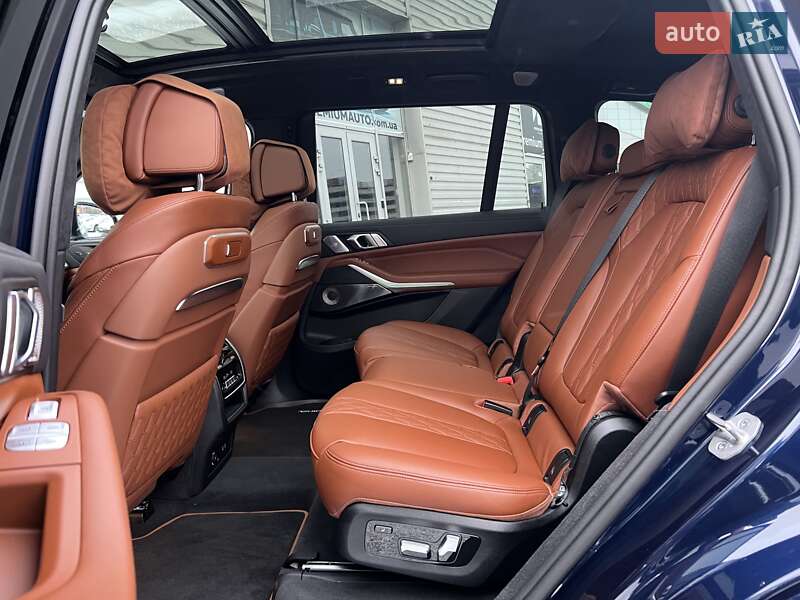 Позашляховик / Кросовер BMW-Alpina XB7 2024 в Києві