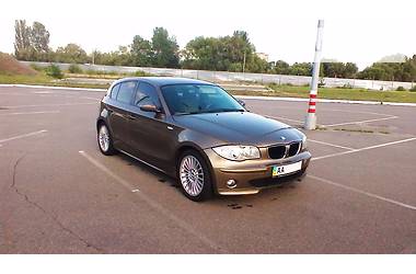 Хэтчбек BMW 1 Series 2006 в Киеве