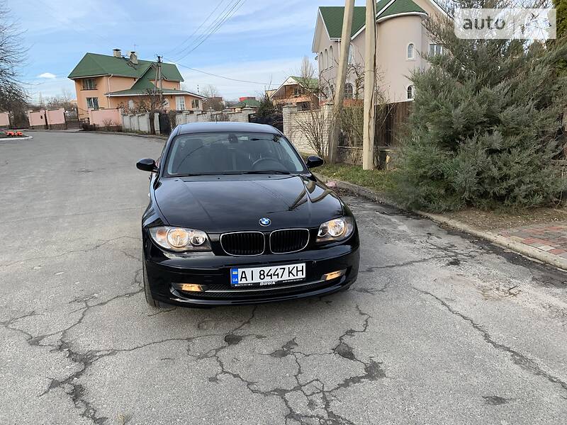 Хетчбек BMW 1 Series 2007 в Василькові