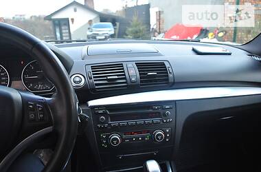 Хетчбек BMW 1 Series 2008 в 