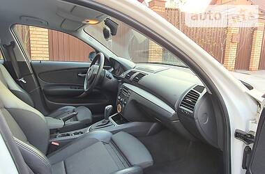 Хетчбек BMW 1 Series 2008 в 