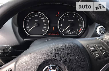 Хетчбек BMW 1 Series 2008 в 