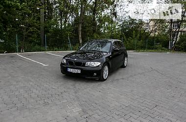 Хэтчбек BMW 1 Series 2006 в Черновцах