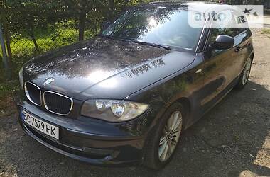 Хэтчбек BMW 1 Series 2011 в Буске