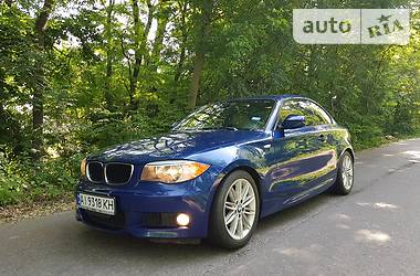 Купе BMW 1 Series 2012 в 