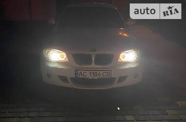 Купе BMW 1 Series 2010 в Луцьку