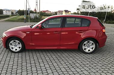 Хэтчбек BMW 1 Series 2010 в Ужгороде