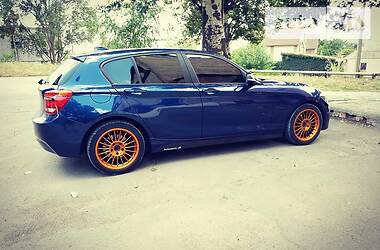 Хетчбек BMW 1 Series 2015 в 