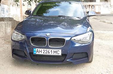 Хетчбек BMW 1 Series 2015 в 