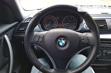 Купе BMW 1 Series 2010 в Хмельницком