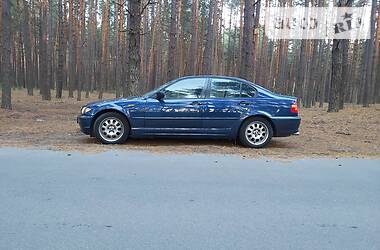 Седан BMW 1 Series 2004 в Ахтырке