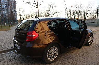 Хетчбек BMW 1 Series 2011 в Івано-Франківську