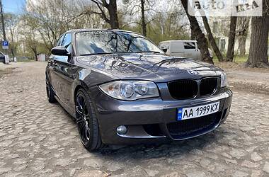 Хэтчбек BMW 1 Series 2005 в Киеве