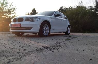 Хэтчбек BMW 1 Series 2008 в Львове