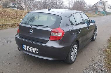 Хэтчбек BMW 1 Series 2005 в Виннице