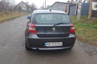 Хэтчбек BMW 1 Series 2005 в Виннице