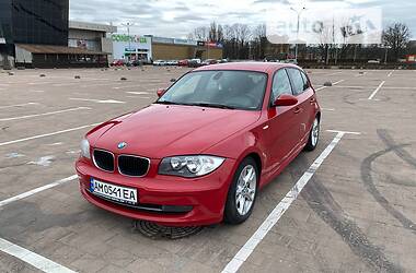 Хетчбек BMW 1 Series 2008 в Житомирі