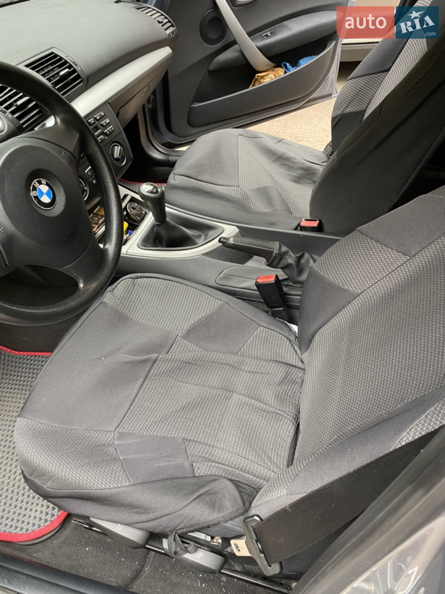 BMW 1 Series 2005 VIN WBAUF11030PT53499 фото оголошення 7 з 10