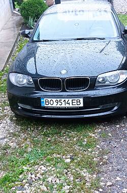 Хэтчбек BMW 1 Series 2007 в Волочиске