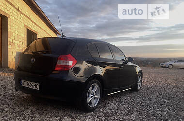 Хэтчбек BMW 1 Series 2005 в 