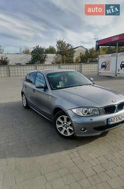 Хэтчбек BMW 1 Series 2004 в Ужгороде