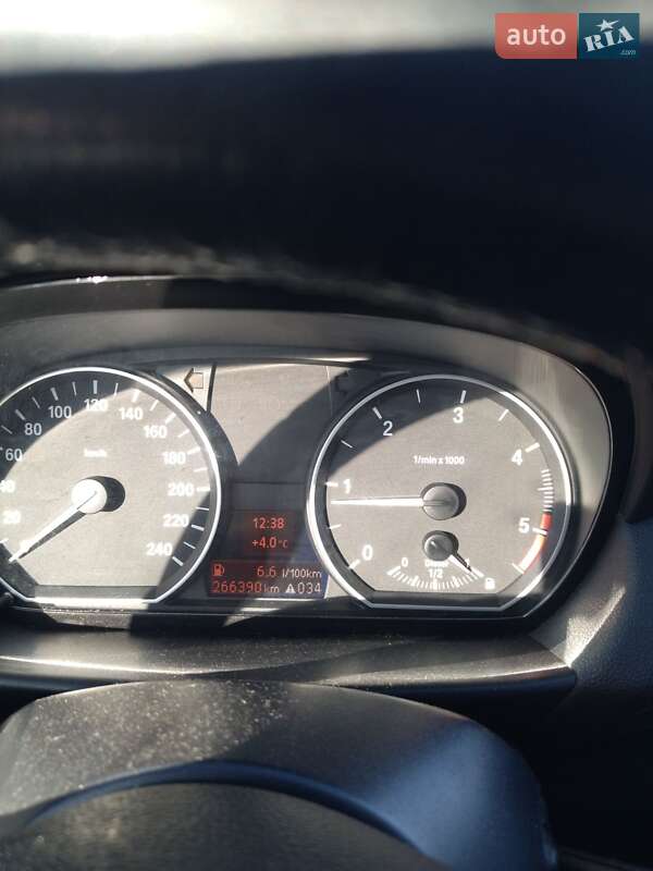 Хэтчбек BMW 1 Series 2006 в Львове