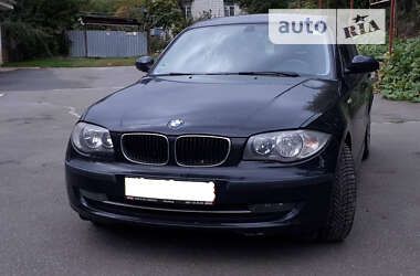 Хэтчбек BMW 1 Series 2007 в Киеве