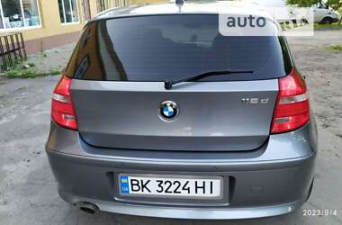 Хэтчбек BMW 1 Series 2009 в Костополе