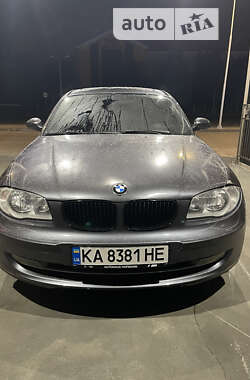 Хэтчбек BMW 1 Series 2005 в Киеве