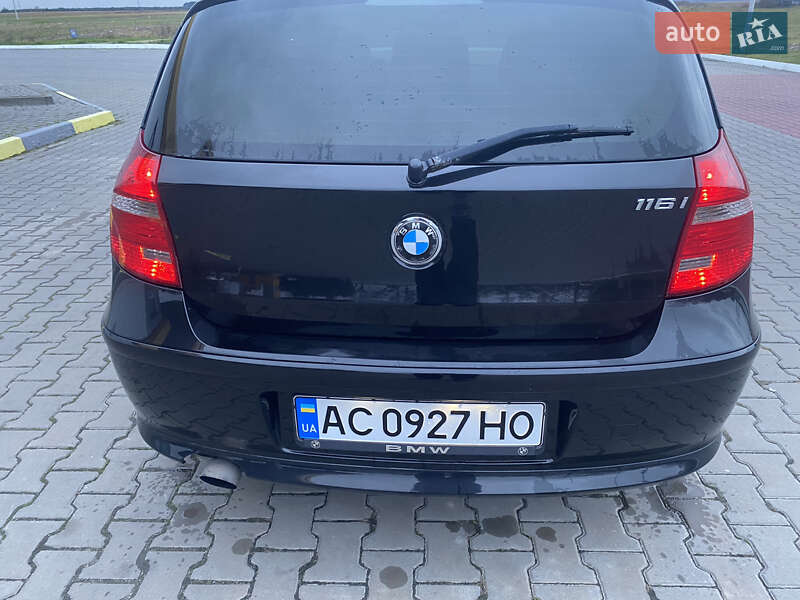 Хетчбек BMW 1 Series 2008 в Луцьку
