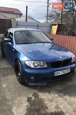 Хэтчбек BMW 1 Series 2006 в Раздельной