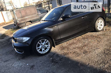 Хэтчбек BMW 1 Series 2007 в Запорожье