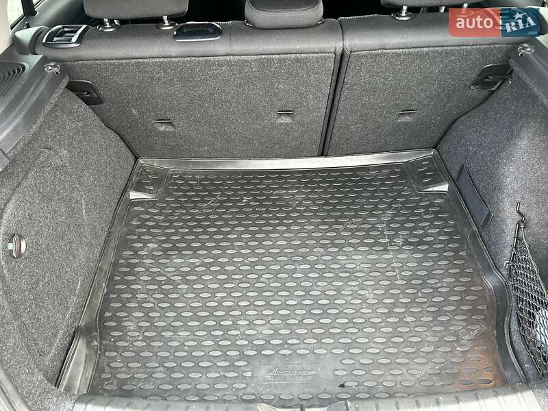 Хэтчбек BMW 1 Series 2014 в Полтаве