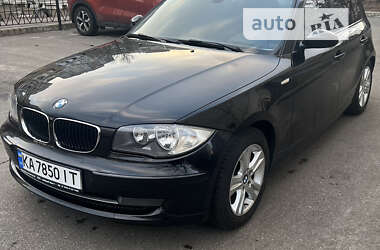 Хэтчбек BMW 1 Series 2009 в Киеве