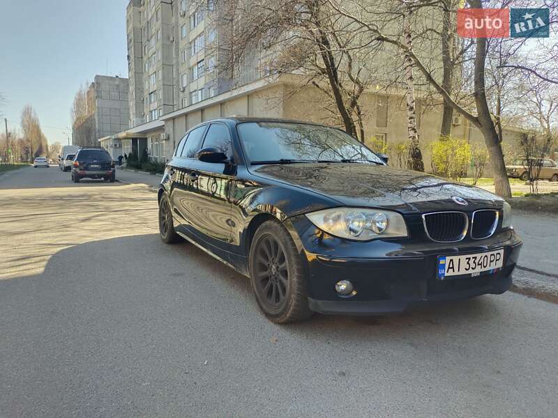 Хэтчбек BMW 1 Series 2005 в Белой Церкви