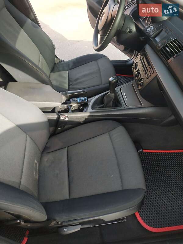 Хэтчбек BMW 1 Series 2005 в Харькове фото 8 Хэтчбек BMW 1 Series 2005 в Харькове