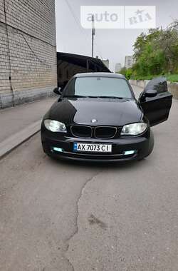 Купе BMW 1 Series 2011 в Харкові