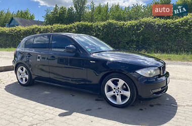 Хетчбек BMW 1 Series 2009 в Мукачевому