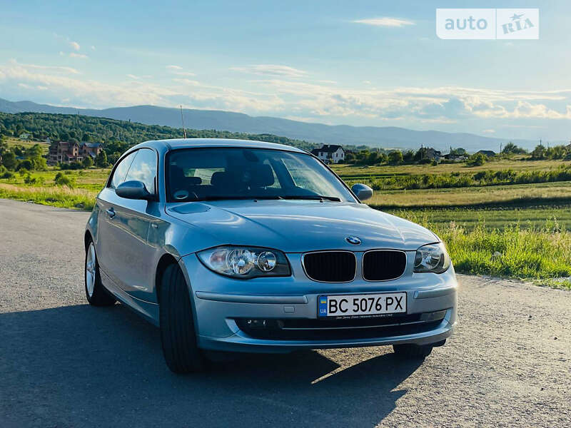 Хетчбек BMW 1 Series 2009 в Львові