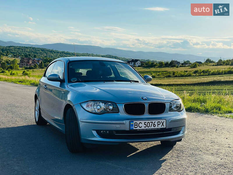 BMW 1 Series 2009