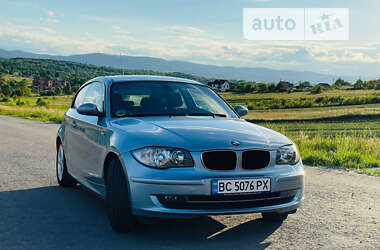 Хэтчбек BMW 1 Series 2009 в Львове