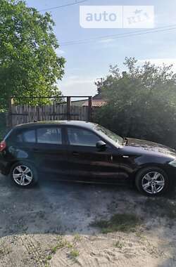 Хэтчбек BMW 1 Series 2011 в Новомосковске