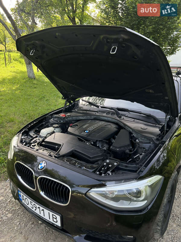 Хэтчбек BMW 1 Series 2014 в Тячеве