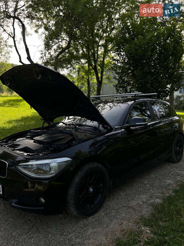 Хэтчбек BMW 1 Series 2014 в Тячеве