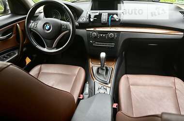 Хэтчбек BMW 1 Series 2010 в Львове