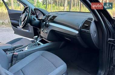 Хэтчбек BMW 1 Series 2009 в 